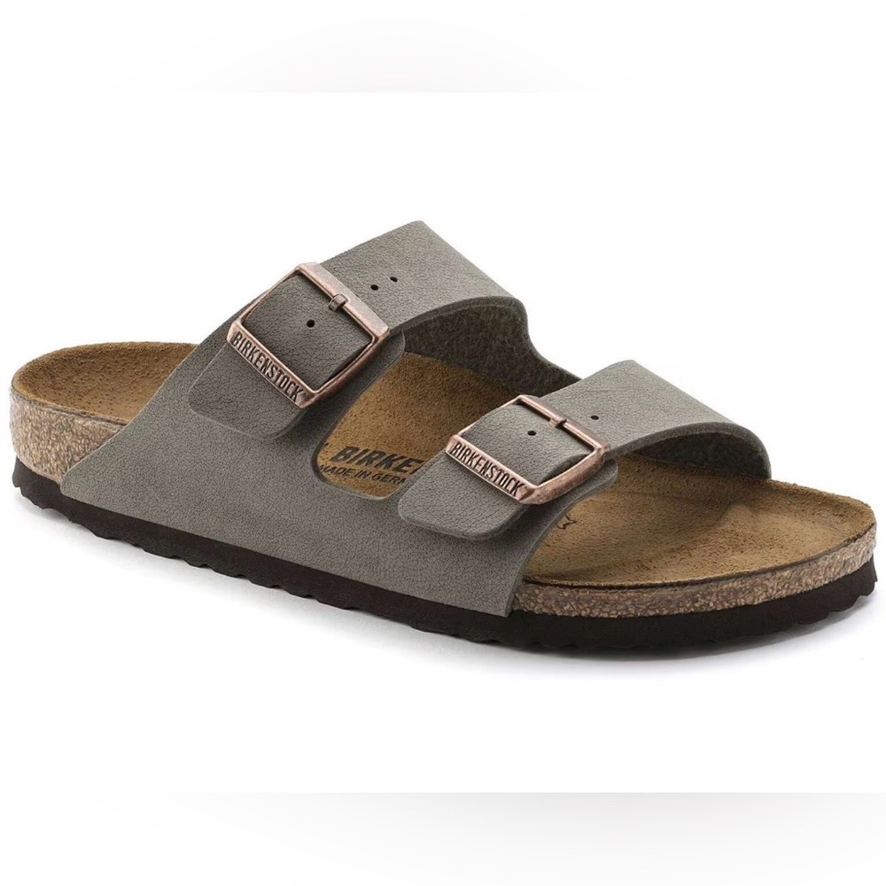 NWOT Birkenstock Arizona size 39 in Stone